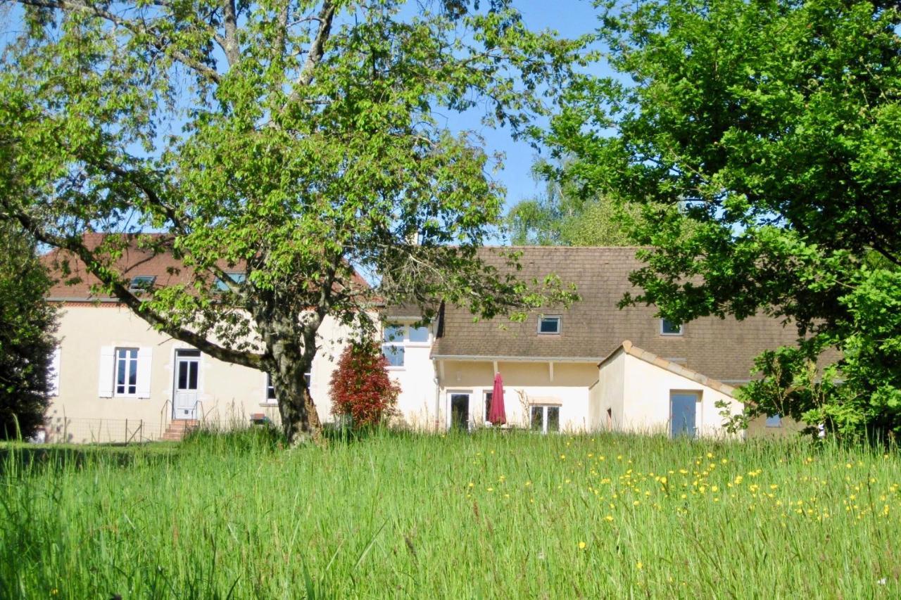 La Fontenelle - Lovely Holiday House With Swimming Pool Cuisery Exteriör bild
